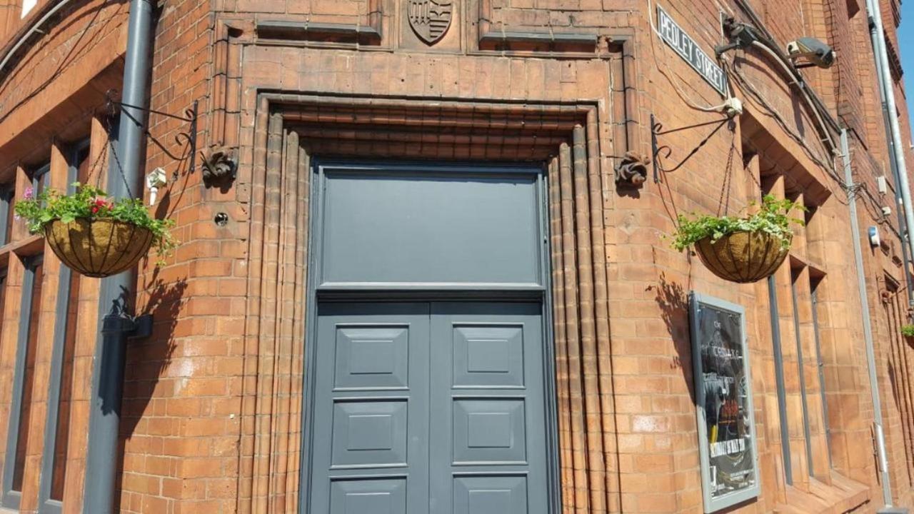 The Royal Hotel Crewe, A Brilliant Collection, Powered By Oyo Extérieur photo