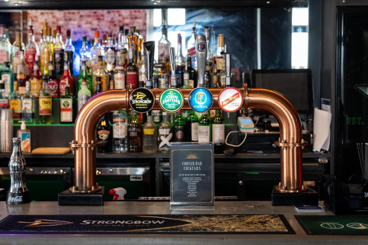 The Royal Hotel Crewe, A Brilliant Collection, Powered By Oyo Extérieur photo